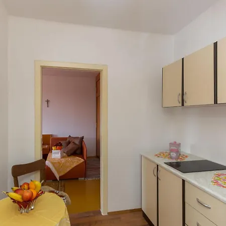 Charming Island Garden,70m From Sandy And Restaurant, Free Wi-fi